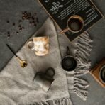 Retro color matching coffee cup - Image 4