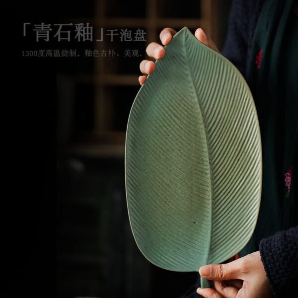 Creative leaf ceramic tea tray